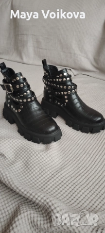 Обувки/Боти