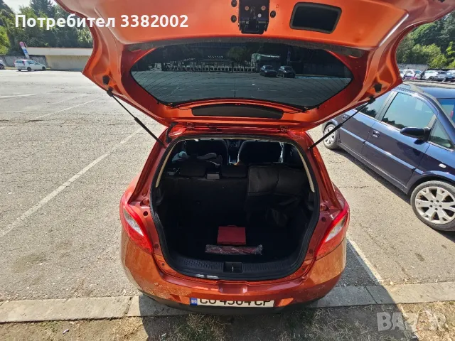 Mazda 2 2010 1.3 бензин, снимка 6 - Автомобили и джипове - 48789473