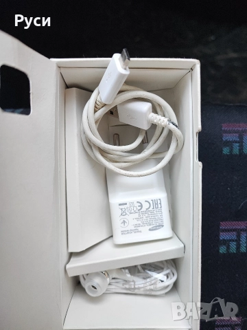 Продавам телефон Samsung A3, снимка 3 - Samsung - 52809926