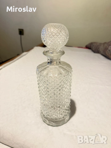 Кристална гарафа с капачка - ретро, снимка 3 - Антикварни и старинни предмети - 54277826