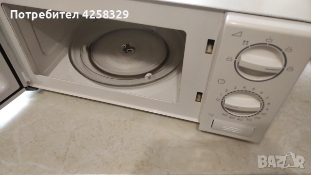 Микровълнова фурна GOLDSTAR, снимка 2 - Микровълнови - 52631376