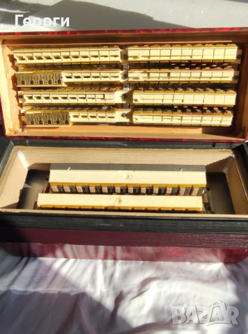 Продавам акордеон Велтмайстер Каприче 120 баса, снимка 15 - Акордеони - 54119383