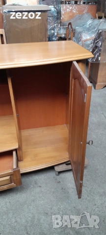 Шкаф с витринка №222, снимка 10 - Шкафове - 53185857