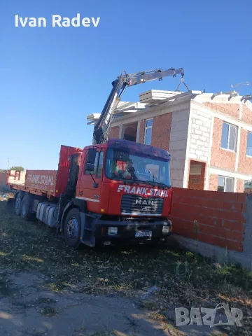 Транспорт камион с кран
