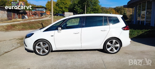 Opel Zafira Tourer 1.6 CDTI Cosmo Pack, снимка 6 - Автомобили и джипове - 52120413