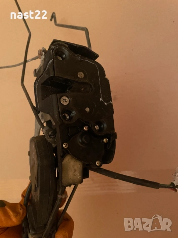 Дясна брава Сузуки Гранд Витара/Suzuki Grand Vitara 1.6 1998-2005 2+1 врати, снимка 3 - Части - 52771700