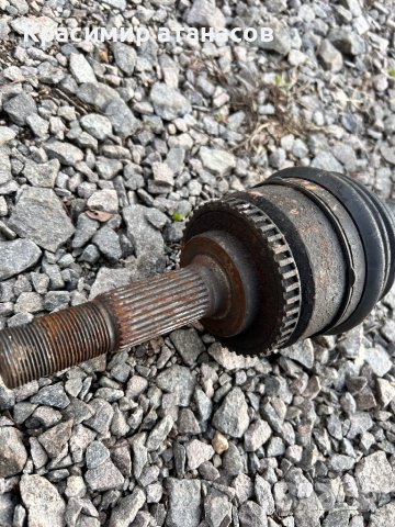 Полуоска лява за Нисан Алмера тино.2.2Dci.114кс.2004г.5скорости ръчна кутия, снимка 3 - Части - 44351421