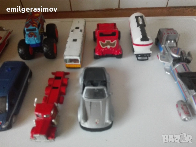 Детски играчки - моторчета и метални колички., снимка 10 - Други ценни предмети - 34906723