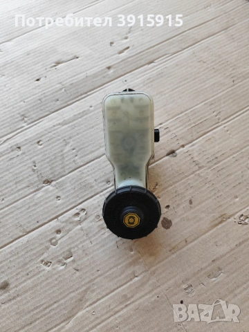 Казанче спирачна помпа за Honda jazz , снимка 2 - Части - 53128426