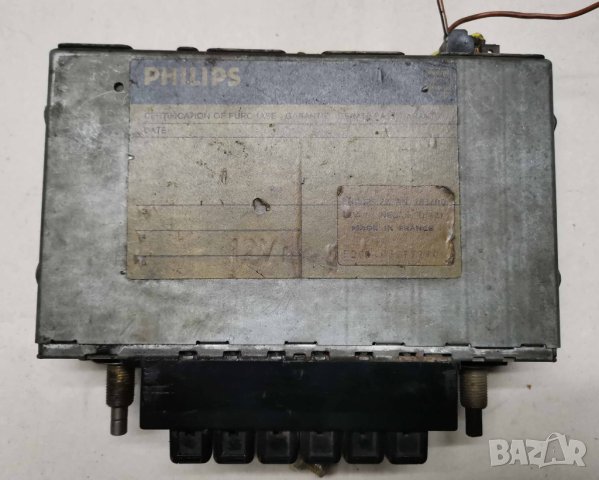 Ретро радиоапарати за автомобили, снимка 13 - Антикварни и старинни предмети - 42909418