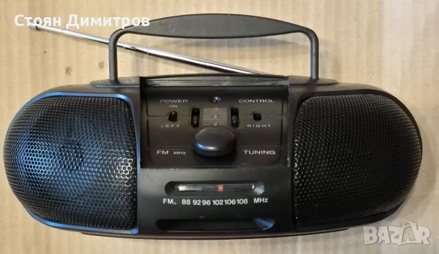 Малък декоративен FM радиоприемник 