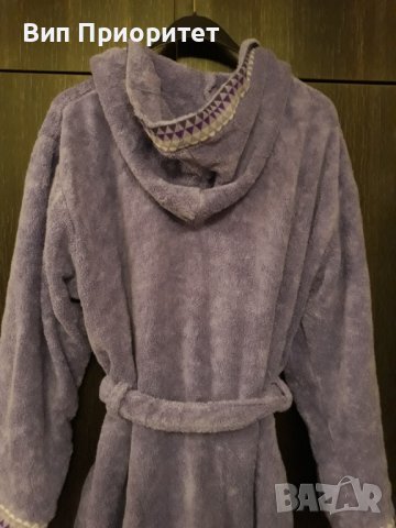 Кралски халат най-високо качество - хладко лилаво със стилна шевица, снимка 12 - Други - 39217671