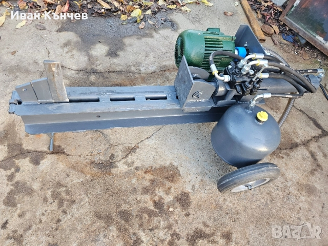 Трифазна цепачка за дърва 