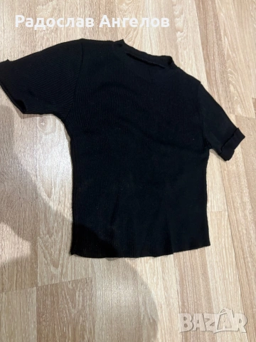 Дамска къса тениска, снимка 2 - Тениски - 53956670