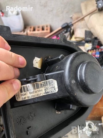 Усилвател, гюрук, ролбари, задно стъкло и моторче, помпа гюрук Ауди ТТ 8N, , снимка 7 - Части - 44338381