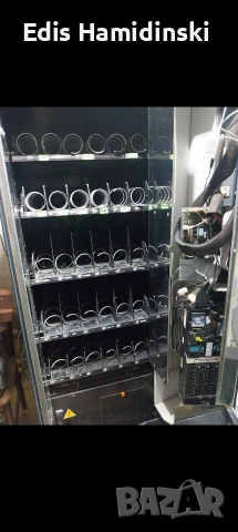 Продавам хладилна вендинг машина саеко за снаксове и напитки , снимка 2 - Вендинг машини - 54011993