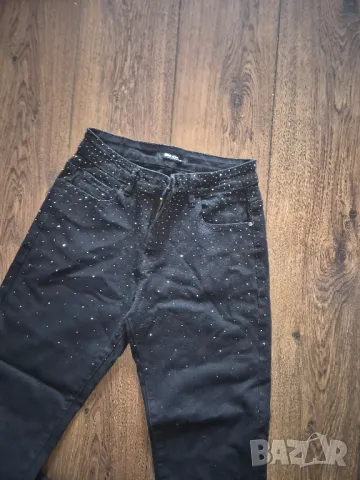 Дънки с камъчета