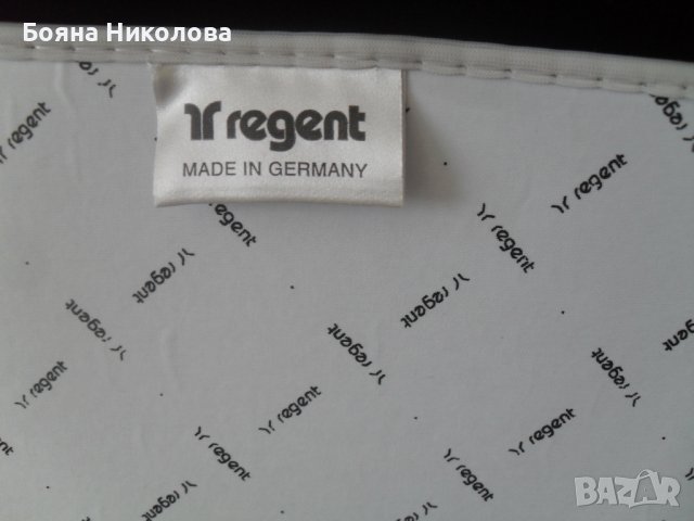 Голям пластмасов куфар с колелца Regent, снимка 6 - Куфари - 37667518