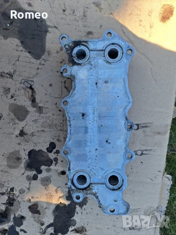 Маслен охладител от мерцедес 6421810165