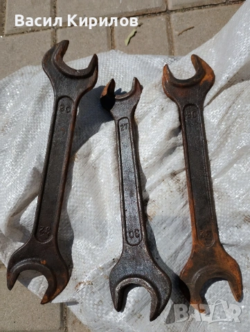 Гаечни ключове Български N: 30-32, снимка 3 - Ключове - 54196828