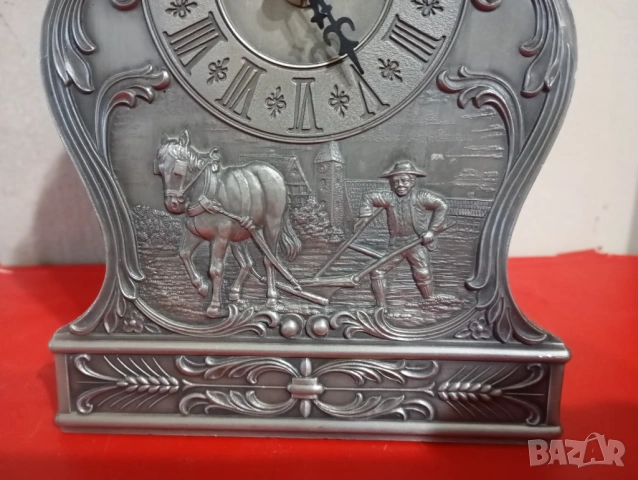 Винтидж настолен часовник, снимка 2 - Антикварни и старинни предмети - 53130741