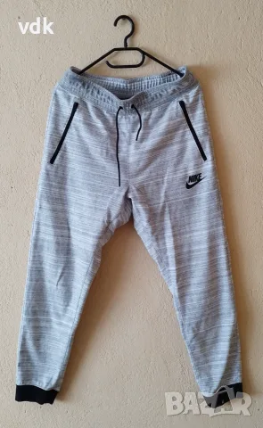 100% Оригинално ватирано мъжко спортно долнище NIKE! 
