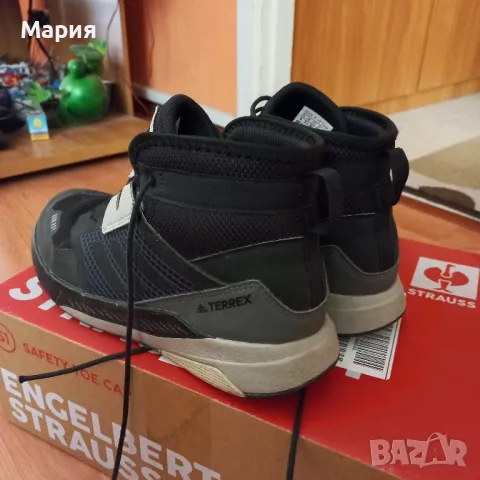 Адидас Терекс маратонки за момче , снимка 4 - Детски маратонки - 50371052