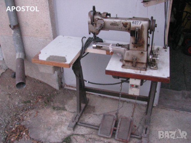 Шевна машина с троен транспорт лемовачка Pfaff 335 