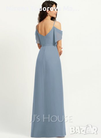 Абитуриентска рокля. А-силует V-образно деколте с дължина до пода с волани, разделена отпред. EU40 M