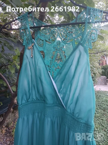 Разкошна дълга зелена рокля с цветя и дантела, снимка 3 - Рокли - 51060085