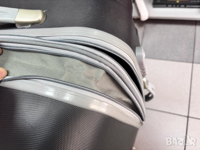 Голям Твърд Куфар с Колела, снимка 8 - Куфари - 54146134