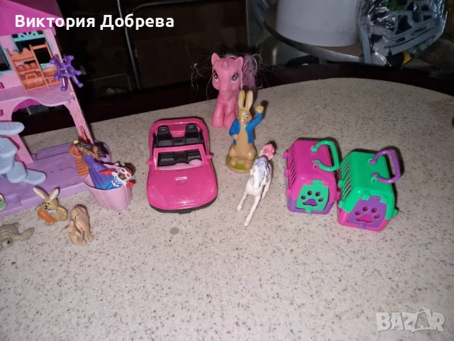 Гардероб за кукли с кукли и аксесоари. , снимка 11 - Кукли - 56061683