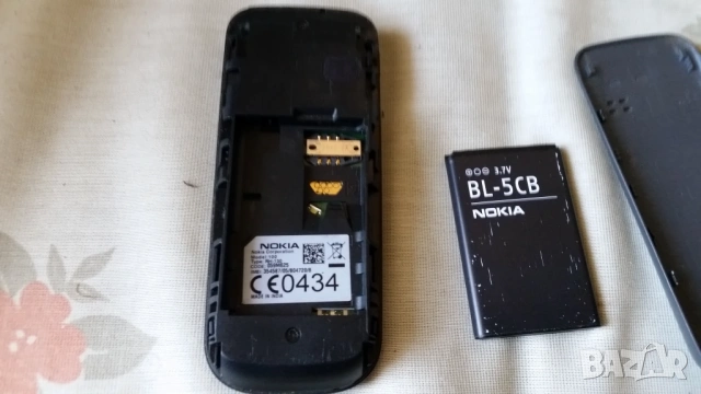 Телефон Nokia 100 RH-130, снимка 4 - Nokia - 54319301
