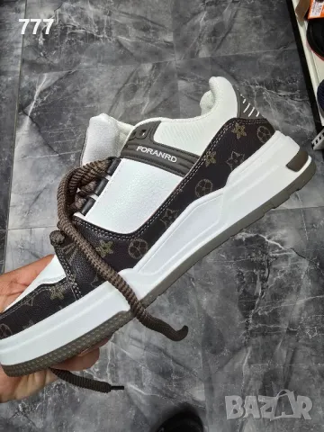 маратонки , снимка 2 - Ежедневни обувки - 47451317