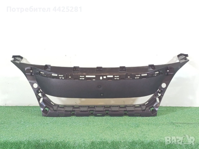 решетка радиаторна Peugeot 3008, 5008 модел 2016-2021г. #1028V