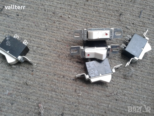 родопски одеала вълна,уредба саньо,ретро микрофони и други, снимка 10 - Олекотени завивки и одеяла - 19214057