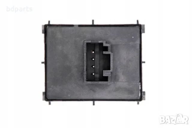 Бутон ключ за стъкла, Volkswagen, VW Golf 7, Crafter, Черен, снимка 5 - Части - 56141782