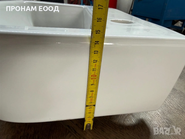 Малка мивка за баня Ideal Standard 35/30/15, снимка 3 - Мивки - 53927377