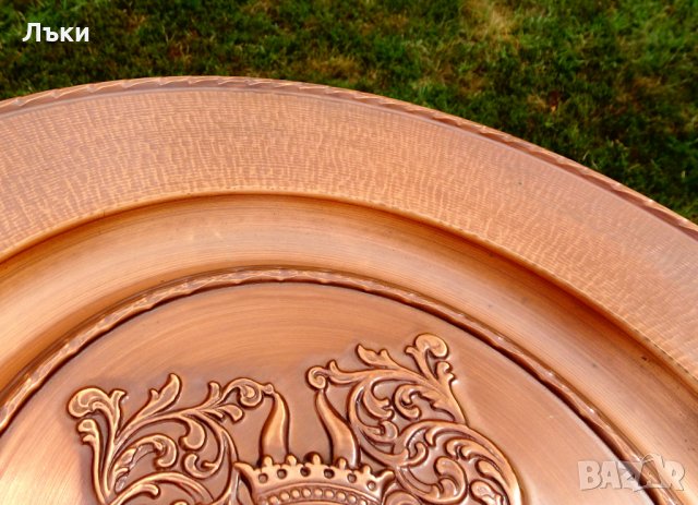 Медно пано 39 см.,чиния за стена Рицар,корона,барок., снимка 4 - Антикварни и старинни предмети - 29522248