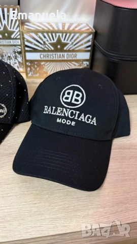 Дамски шапки Prada BB RB , снимка 5 - Шапки - 53136935