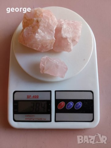 Розов кварц - необработен : произход Мозамбик - 384 грама