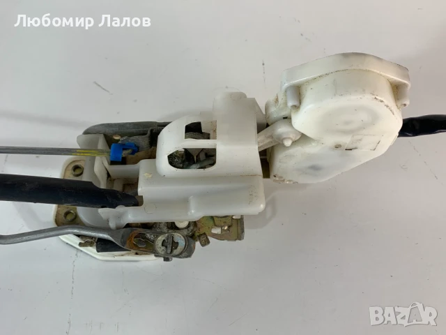 Предна лява брава дръжка Honda CR-V I (95-01)г. , снимка 6 - Части - 50752636