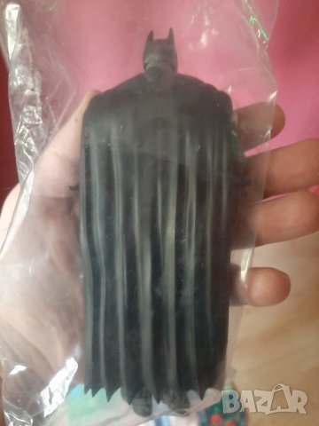 Три модела екшън фигури на Батман(Batman)-18 см, снимка 2 - Колекции - 35432230