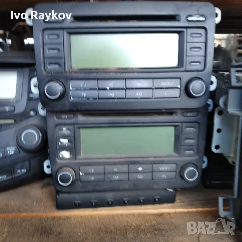 Cd Radio Player Volkswagen Golf 5, снимка 1 - Части - 47994903