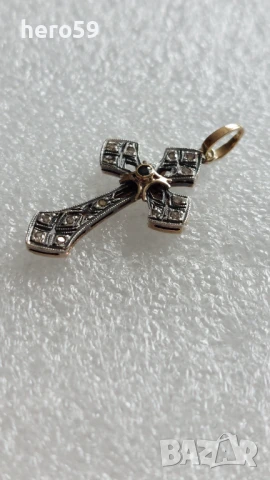 Стар златен 18к кръст с инкрустирани натурални диаманти и сапфир-диамант,злато, снимка 12 - Колиета, медальони, синджири - 51201975