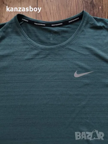nike dri fit - страхотна мъжка тениска КАТО НОВА Л, снимка 3 - Тениски - 56024648