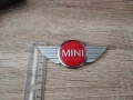 MINI Cooper емблема стар стил сребристо с червено, снимка 3