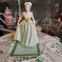 Marie Anthoinette colectable  Franklin porcelain doll,certificate, снимка 1 - Колекции - 40780857