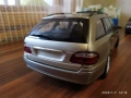 1:18 Метален модел на Mercedes Benz E320 T-Modell S211- Kyosho, снимка 16