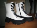 Дамски боти /кубинки/ м.6002 бяли и черни-намаление, снимка 7